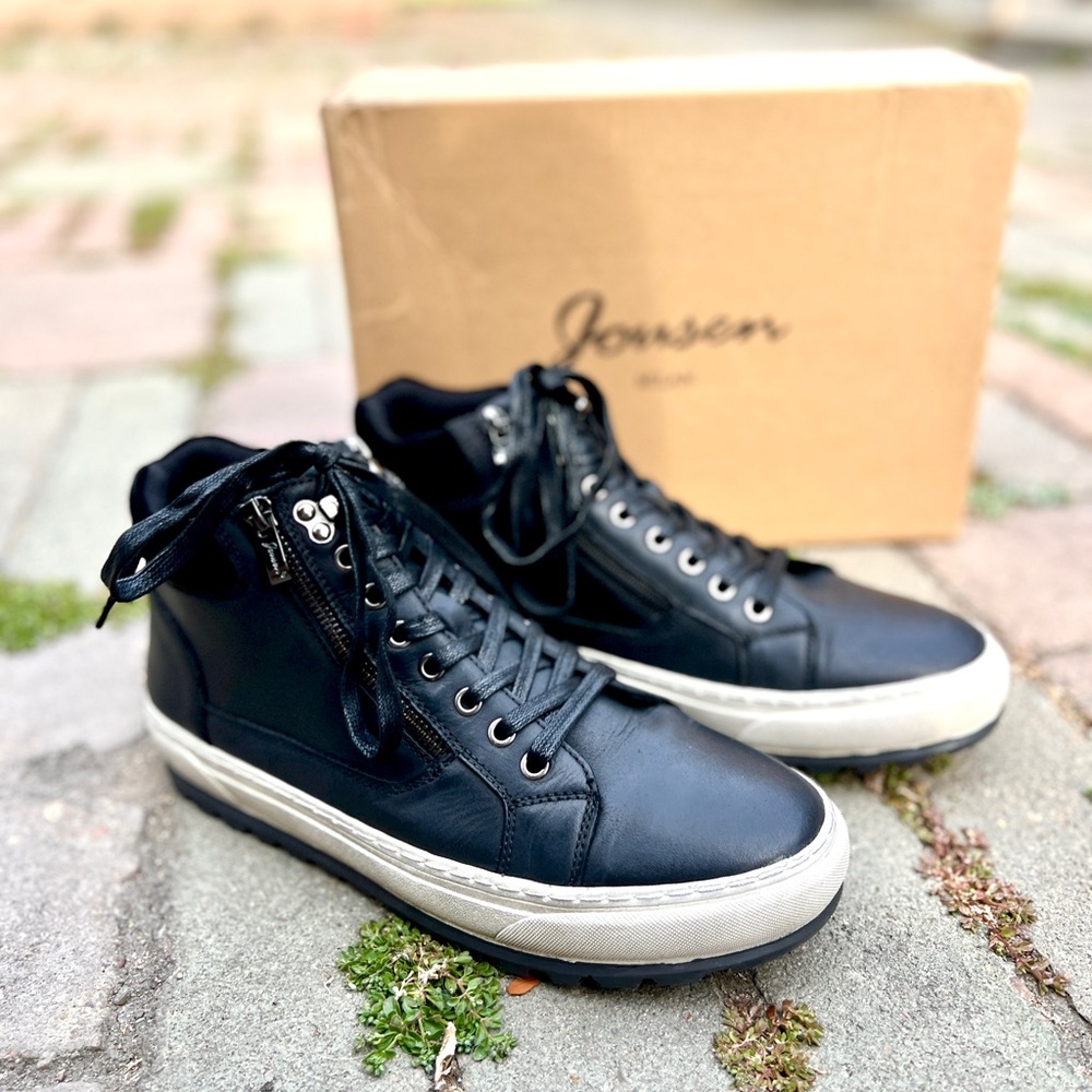 Joussen Men's Black High-Top Lace & Zip Sneakers